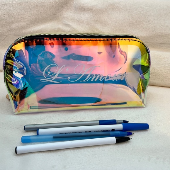 Shiny L'Amour Multi-purpose Pouches - Picture 6 of 6